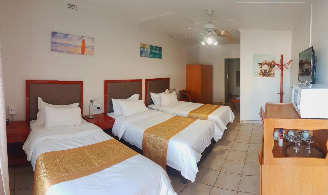 Hotel Pension Steiner Windhoek Exterior foto