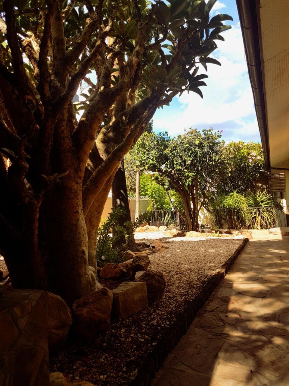 Hotel Pension Steiner Windhoek Exterior foto